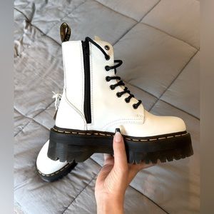 NWT Platform Dr. Martens